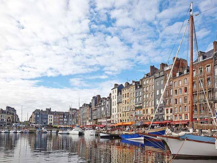 Apartmán La Chaumiere De Mano Berville-sur-Mer Exteriér fotografie